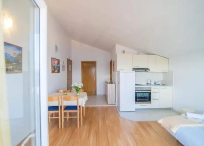 Cihorich - Two Bedroom With Pool Dugi Rat