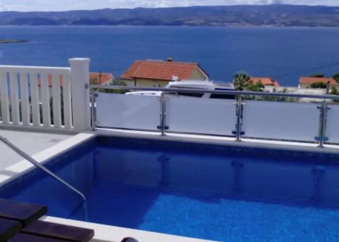 Daire Cihorich - Two Bedroom With Pool